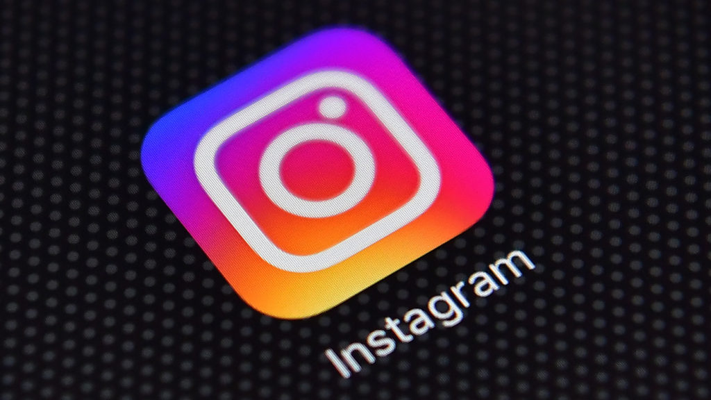 Using Instagram Private Api For Accepting Followers Instagram How To Control Your Visibility Private Comment Likes And Web Access The State