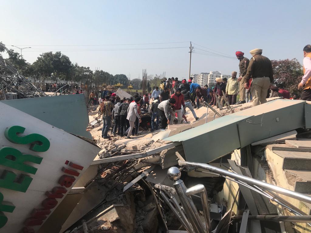 Punjab Three Storey Building Collapsed Two People Rescued 15 Feared Trapped The State 