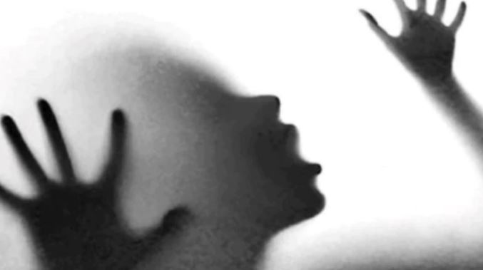 Maharahstra 16-yr-old Dalit girl raped by 10 men over 6 months