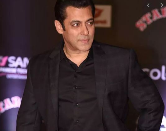 Salman Khan in old viral video: I will not go up and pick up a Filmfare or any stupid award