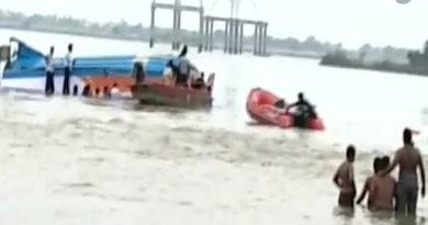 Several feared missing after boat overturns in Chandauli
