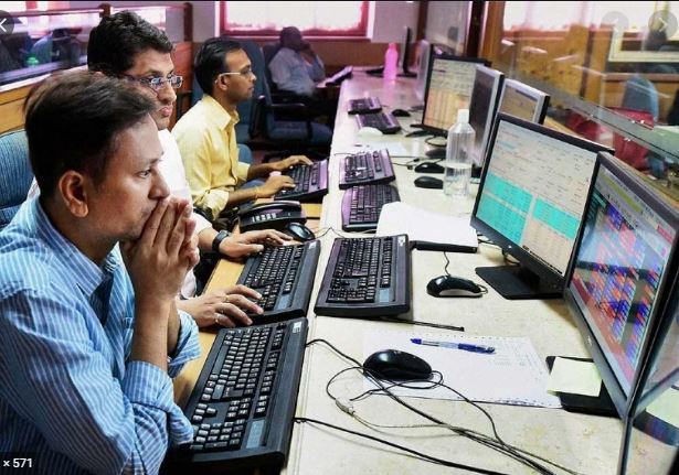 ₹5 lakh crore investor wealth gone in minutes as Sensex plunges 1,100 points