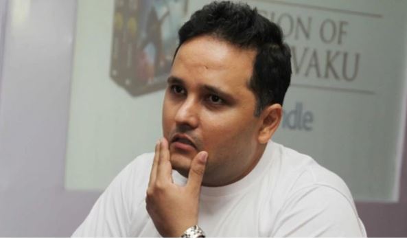 Amish Tripathi announces divorce from wife after 20 years of marriage. Read his full statement