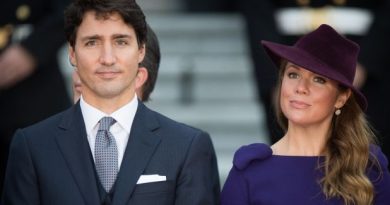 Canadian PM Justin Trudeau's Wife Tests Positive For Coronavirus, He would work from home isolation