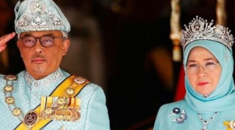 Malaysia King-queen quarantined herself, 7 royal staff found corona positive