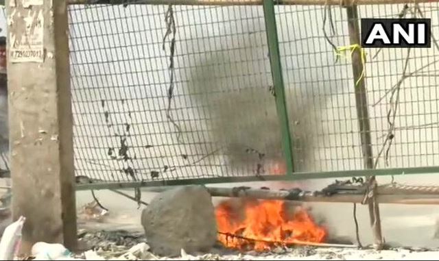 petrol bomb at shaheen bagh
