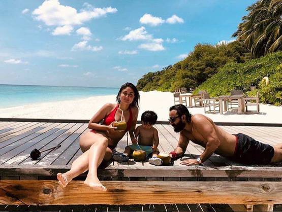 Bored Kareena Kapoor shares hot Bikini pictures