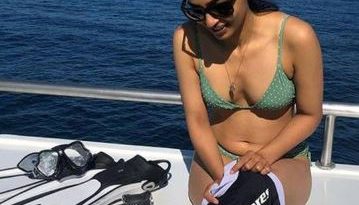 Sexy - Radhika Apte doing scuba diving while the whole country is in lockdown