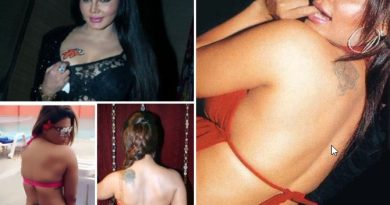 Sexy - Rakhi Sawant showed tattoos in hot bikini