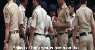 Police of both states clash on the border of Rajasthan and UP, break barrier, many injured