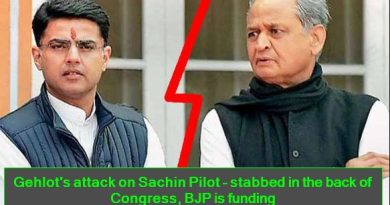 Gehlot's attack on Sachin Pilot - stabbed in the back of Congress, BJP is funding