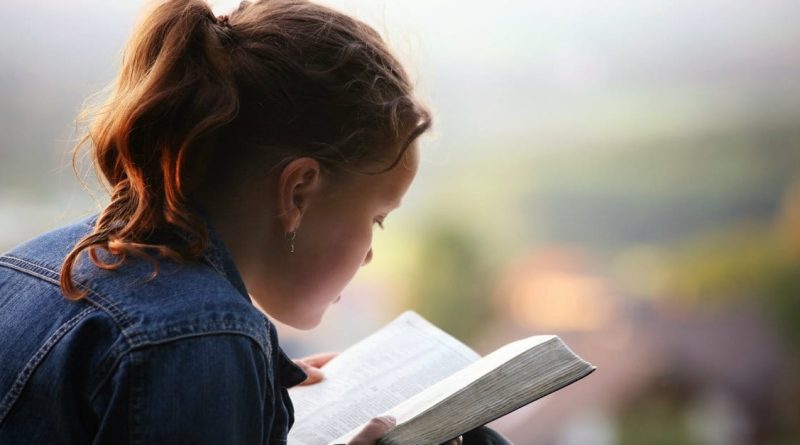25 Verses to Memorize with Your Kids