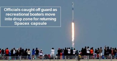 Officials caught off guard as recreational boaters move into drop zone for returning Spacex capsule