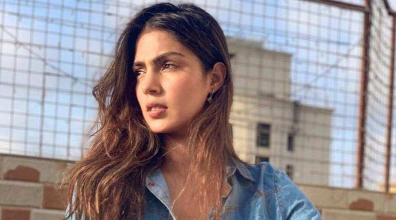 Rhea Chakraborty appeared for CBI questioning on Friday.