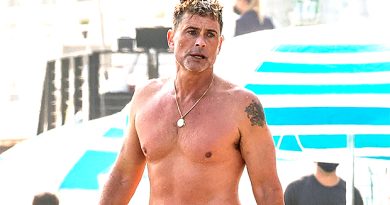 Rob Lowe, 56, Looks Buff While Going Shirtless During A Beach Day – See Pic