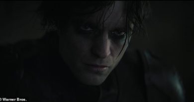 Emo: The first official trailer for the much-anticipated movie The Batman hit the internet this week — and viewers have a lot to say about Robert Pattinson