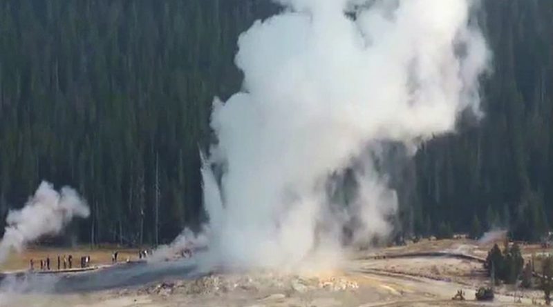 The Giantess geyser erupted on Tuesday for the first time in six years, to the delight of visitors to the park