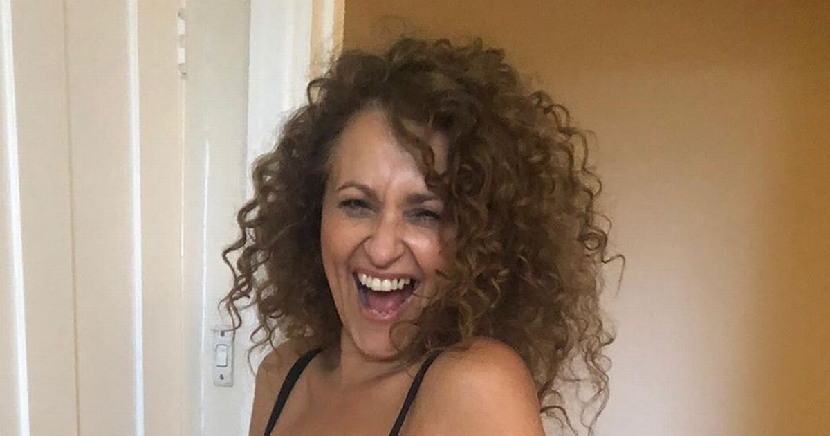 Nadia Sawalha recreates Gwyneth Paltrow’s naked pic by stripping off in garden