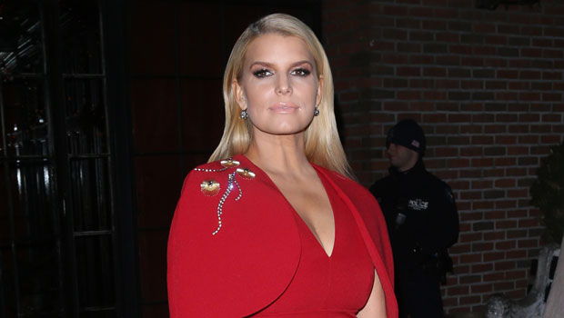 Jessica Simpson, 40, Looks Flawless Doing Yoga By The Pool After Losing 100 Lbs. — See Pic