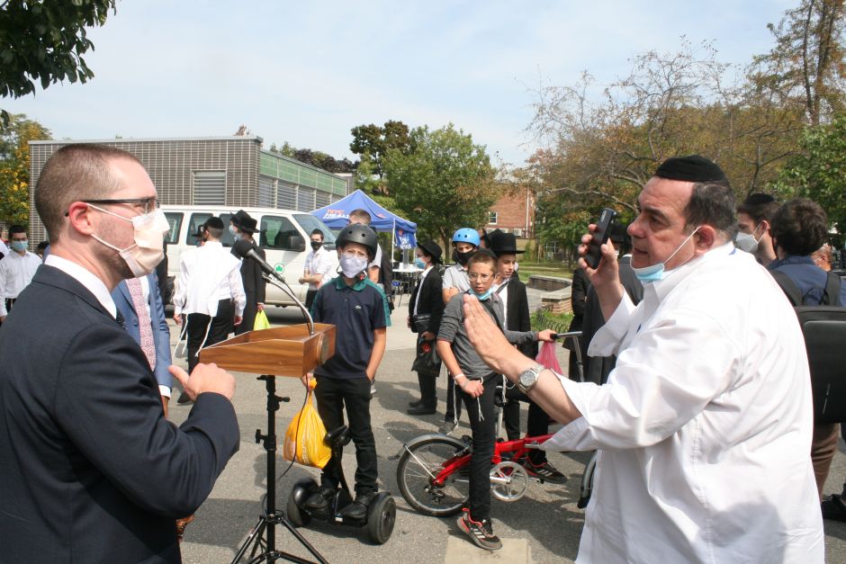 Alarm: 3 COVID-19 deaths in Brooklyn Orthodox Jewish community in just four days | The NY Journal