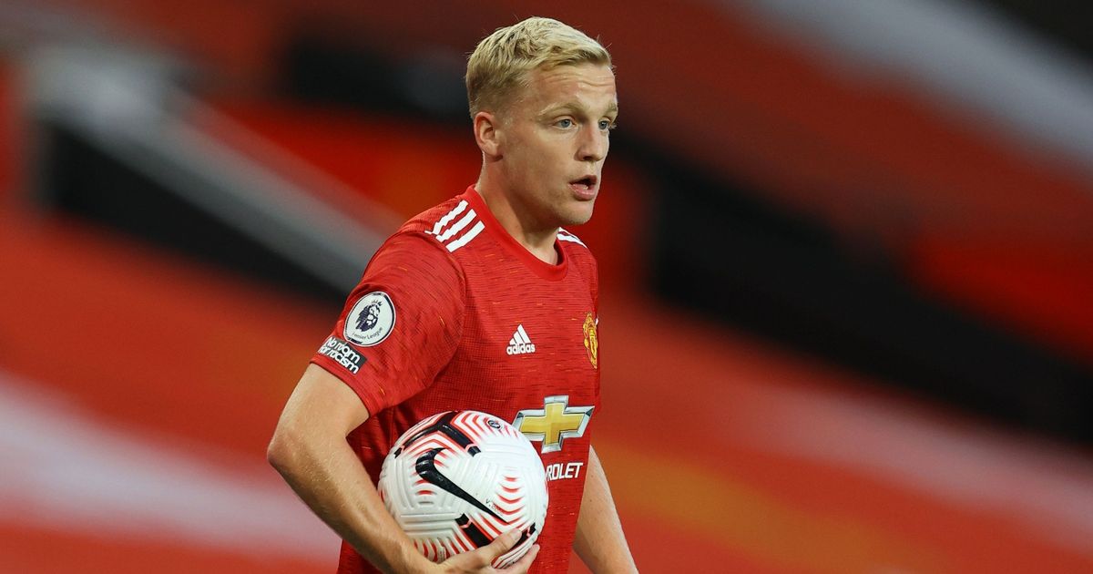 Donny van de Beek gives impressions of Man Utd playing style after first defeat