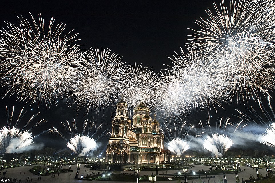 Spectacular Russian firework display is streamed online as part of ...