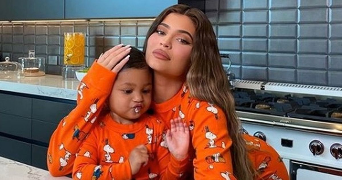 Kylie Jenner and Travis Scott reunite for cute family trip with daughter Stormi