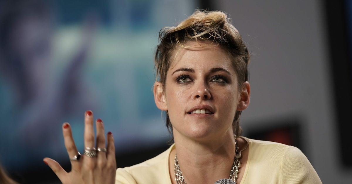 Kristen Stewart lifts lid on Rob Pattison romance and pressures of coming out