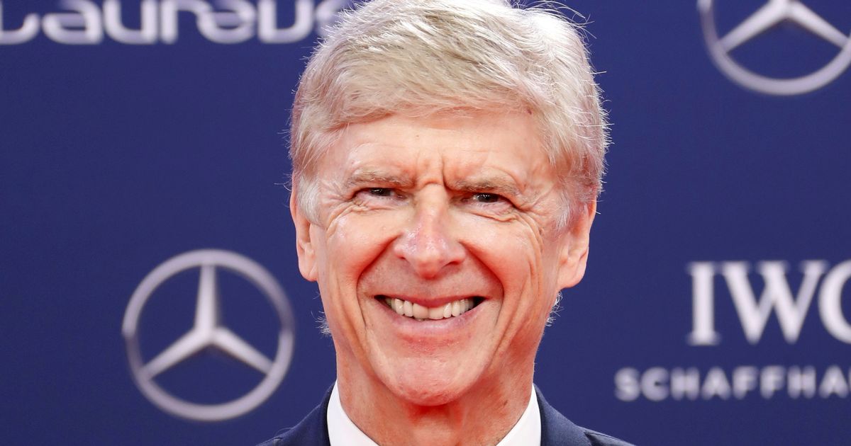 Wenger wants to swap throw-ins for kick-ins as he outlines four rule changes