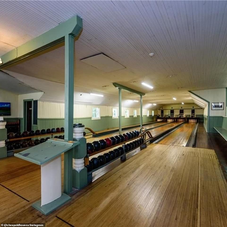 The resort features a ballroom that includes a classic ice cream and soda fountain, as well as a bowling alley from the 1900s with hand-set pins