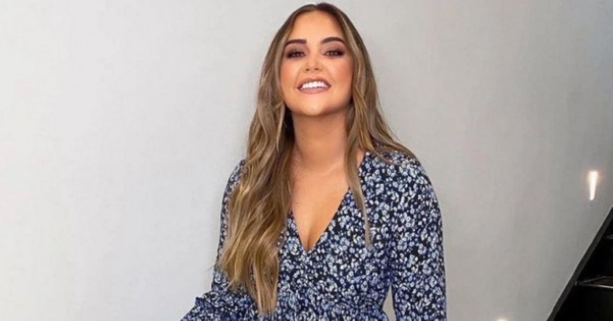 Jacqueline Jossa stuns in mini-dress after she hits out at ‘bigger girl’ remarks