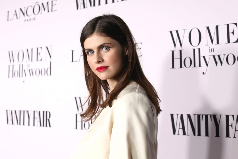 Alexandra Daddario makes Instagram shake with unexpected topless | The NY Journal
