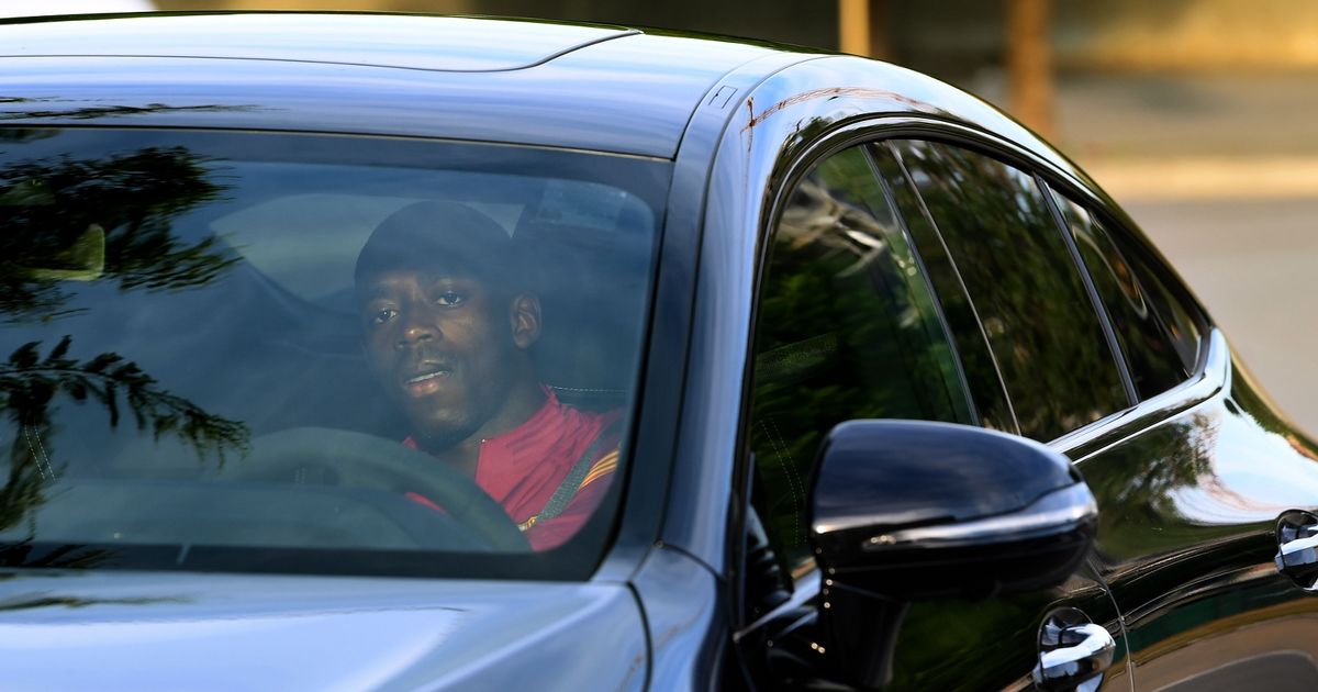 Barcelona ‘furious’ with Ousmane Dembele over handling of Man Utd transfer saga