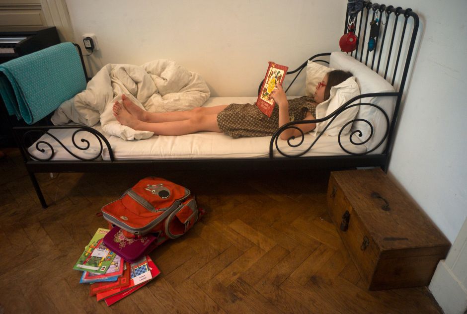 Bill Gates Always Read Before Bed, Science Recommends You Should Too | The NY Journal