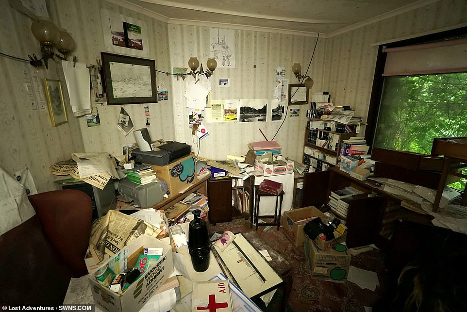 Former home of 90s crime author Harriet Hicks in Cornwall is found abandoned