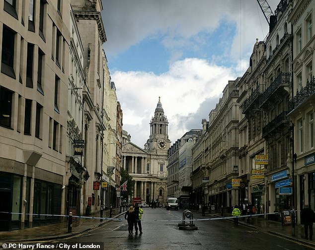 St Paul’s Cathedral is evacuated due to gas leak