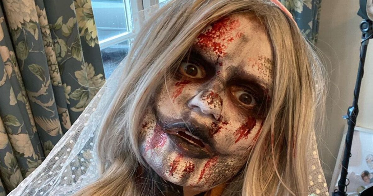 Kerry Katona and lookalike daughter Lily ‘win Halloween’ with terrifying costume