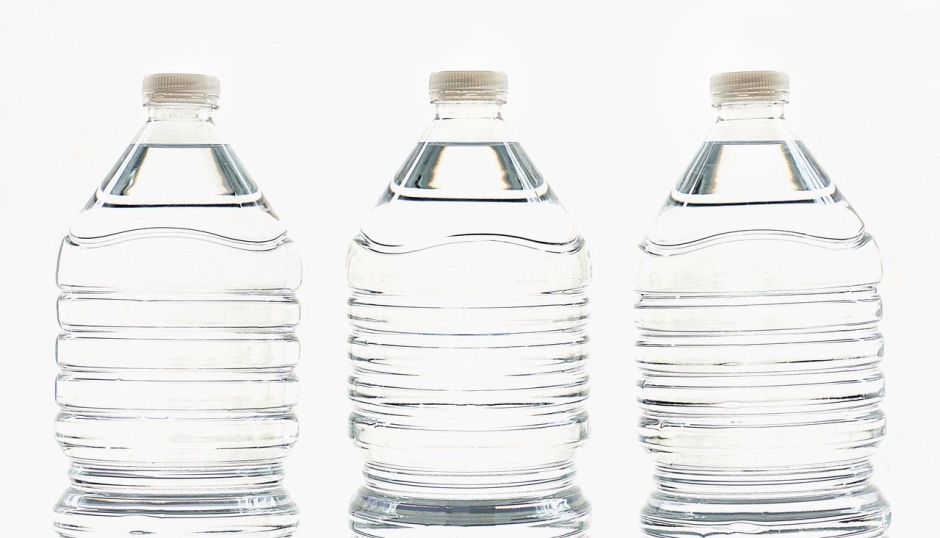 How bad is it to reuse plastic water bottles? | The NY Journal
