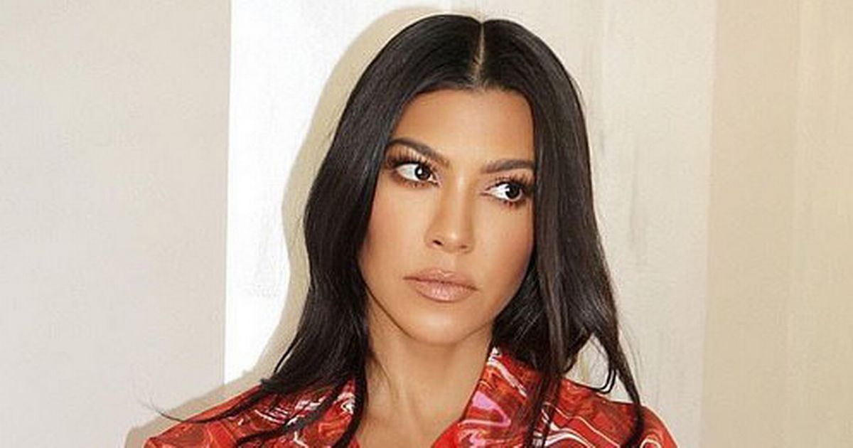Kourtney Kardashian slammed for unfounded claim that face masks cause cancer