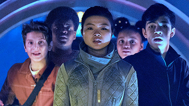 ‘The Astronauts’ Cast Teases ‘Trust Issues’ & A ‘Fight To Survive’ In Space Series