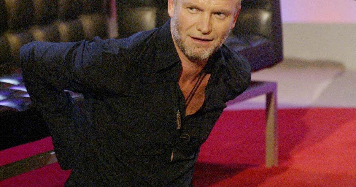 Sting became yoga idol to Shaggy after showing off moves during joint tour
