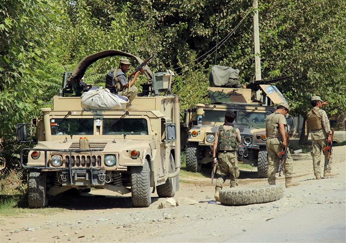 30 Afghan security personnel killed in suicide car bombing