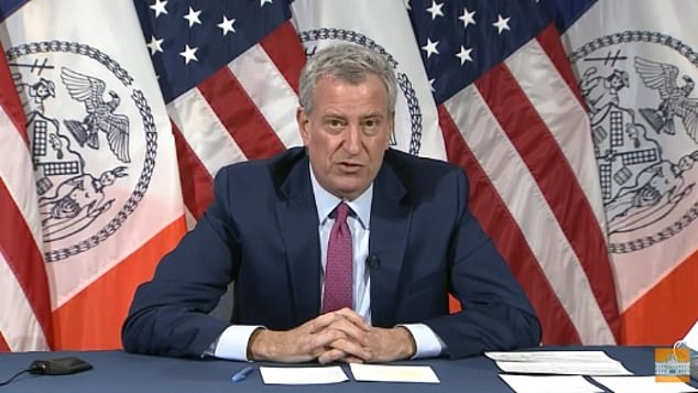 Bill de Blasio calls for NYC’s indoor dining policy to be ‘reevaluated’ as cases of COVID-19 spike
