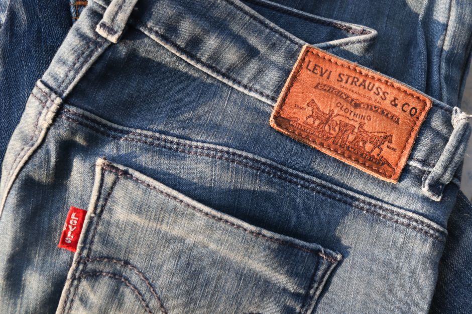 The reason Levi’s advises NEVER to wash your jeans | The NY Journal
