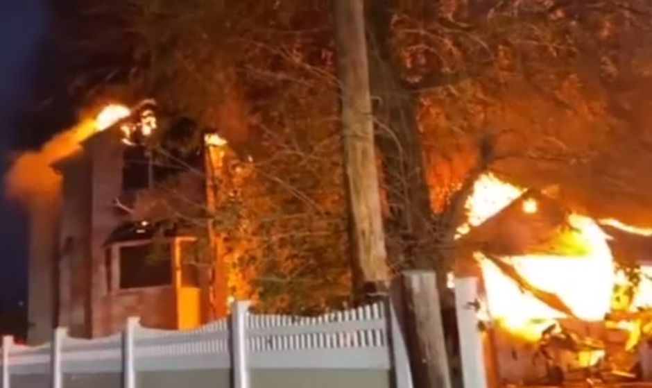 VIDEO: Long Island Explosion Sets Fire to Several Houses | The NY Journal