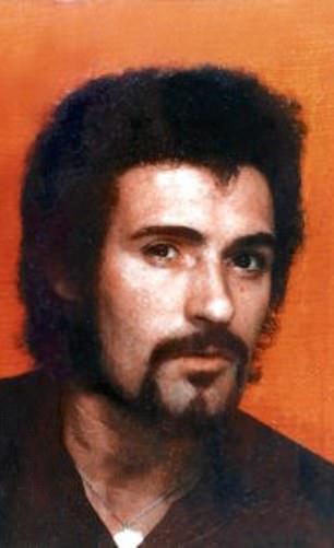 Yorkshire Ripper Peter Sutcliffe, 74, is ‘gravely ill’ in hospital with coronavirus 