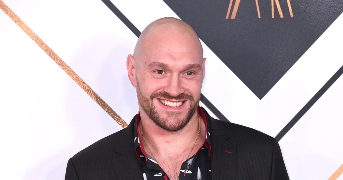 Tyson Fury posts his and Mike Tyson’s epic weight loss as boxers shed 22 stone