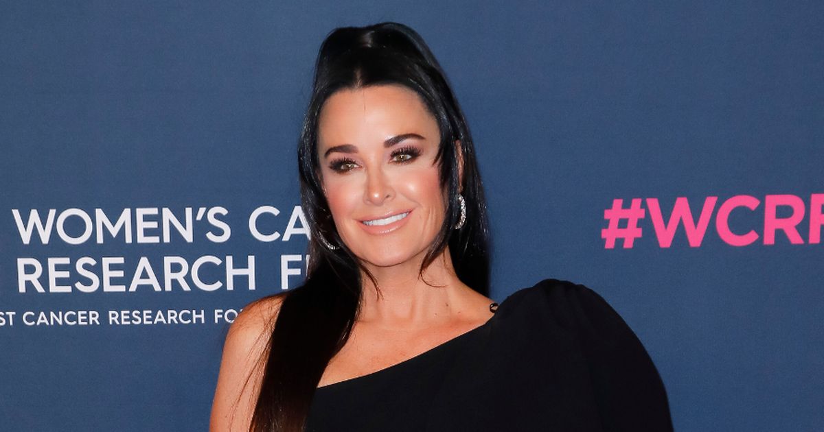 Real Housewives of Beverly Hills star Kyle Richards tests positive for COVID-19