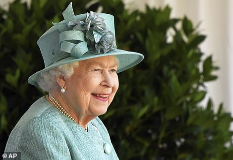 Royal visit: The Queen will spend Christmas at Windsor Castle