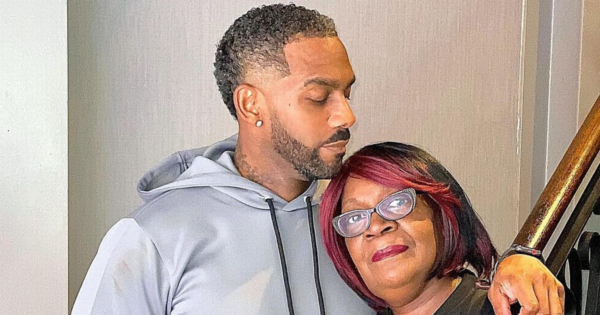 Richard Blackwood’s heartbreak as mum dies in his arms after battle with cancer